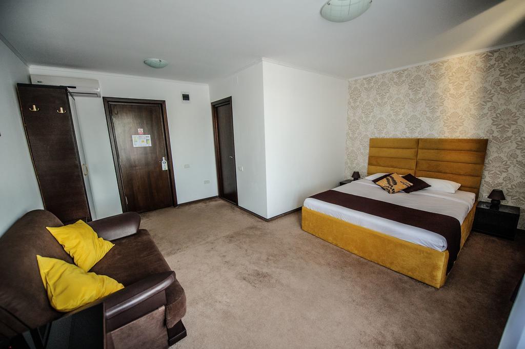 Coquette Villa Mamaia Nord Navodari Room photo